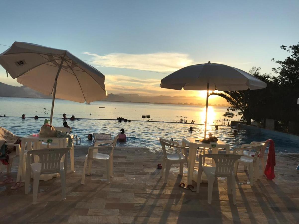 Apartamento Pe Na Areia Frente Para O Mar E Piscina Na Prainha Карагуататуба Екстер'єр фото